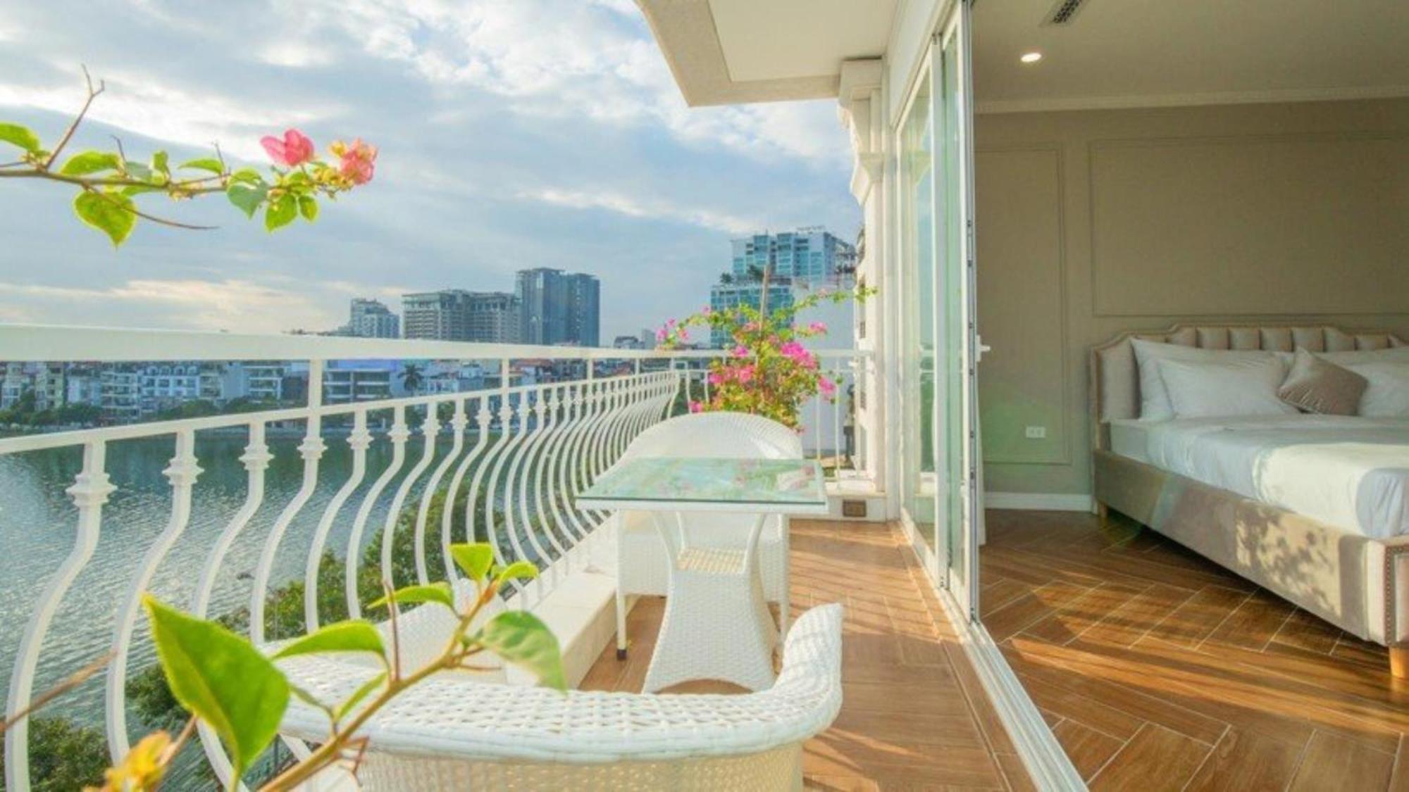 Luxe Paradise Suites Xuan Dieu Hanoj Exteriér fotografie